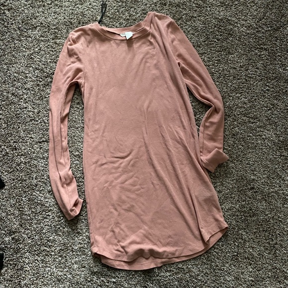 H&M Dresses & Skirts - Pink Dress